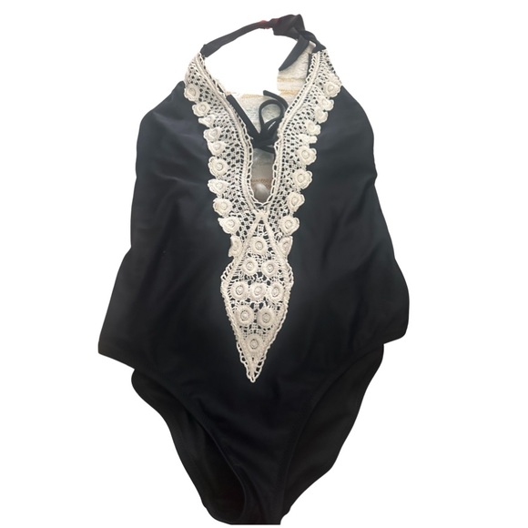 Kona Sol Women's Crochet Trim Plunge One Piece Swimsuit Size M - Picture 3 of 5